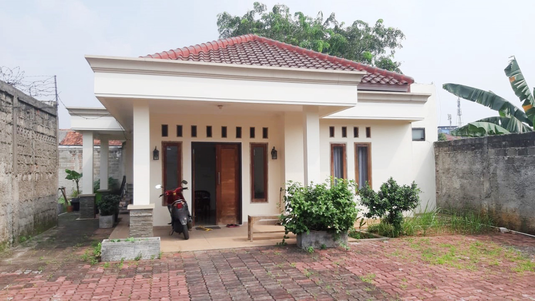 Rumah Hitung Tanah Di Jl Inpres, Petukangan, Jakarta Selatan