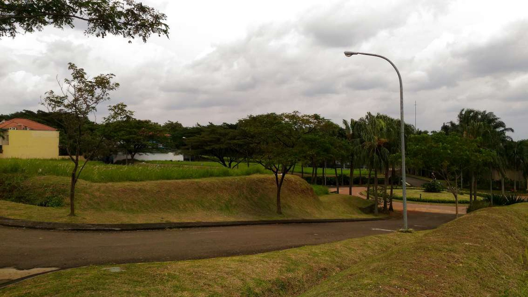 Kavling Hoek di Cluster Golfside, Bukit Golf, Cibubur