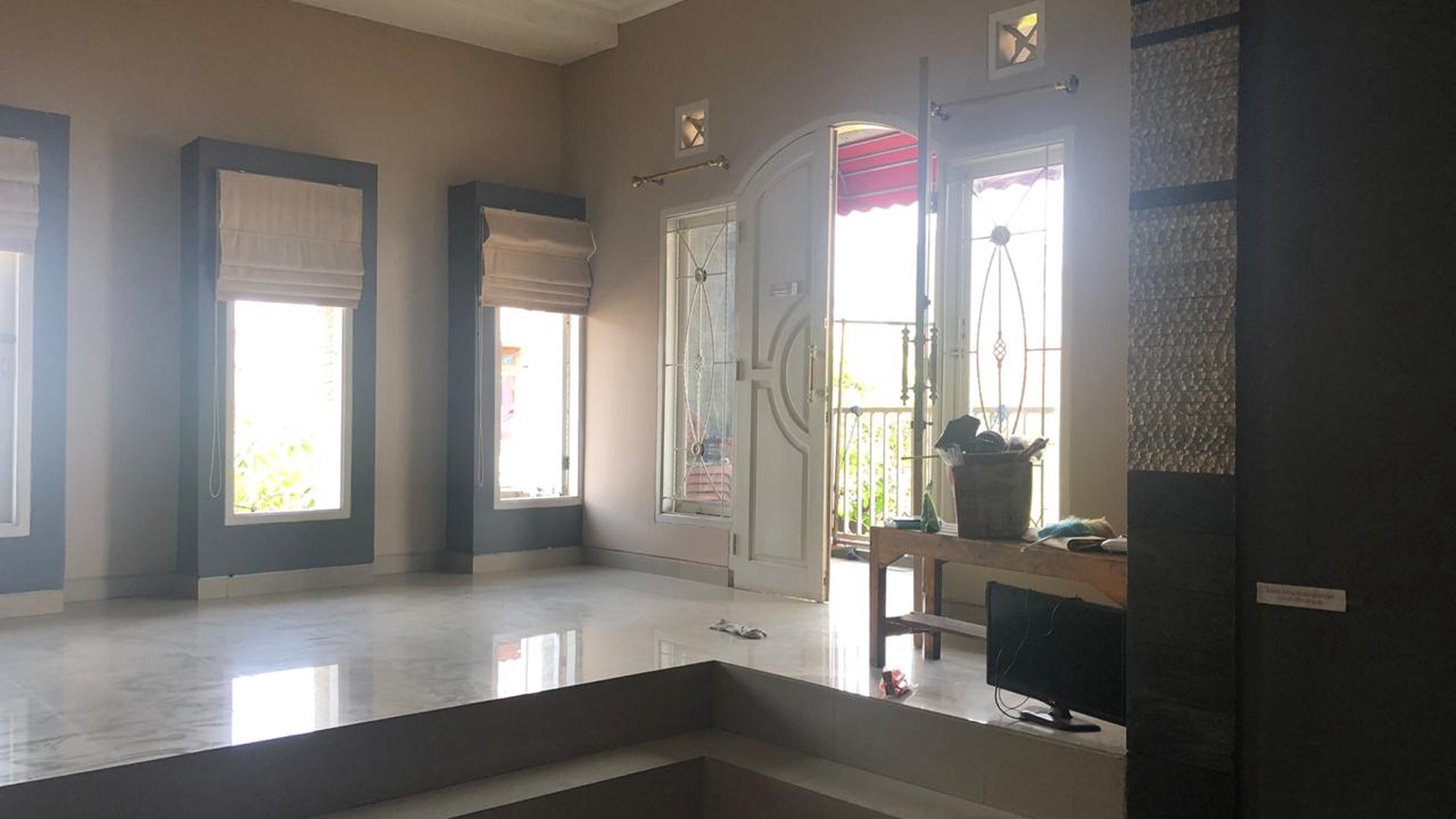 Rumah siap huni, terawat,lokasi ok di Bintaro 5 tangsel.