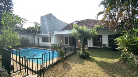 BEAUTIFUL HOUSE WITH BIG BACKYARD AT KEMANG