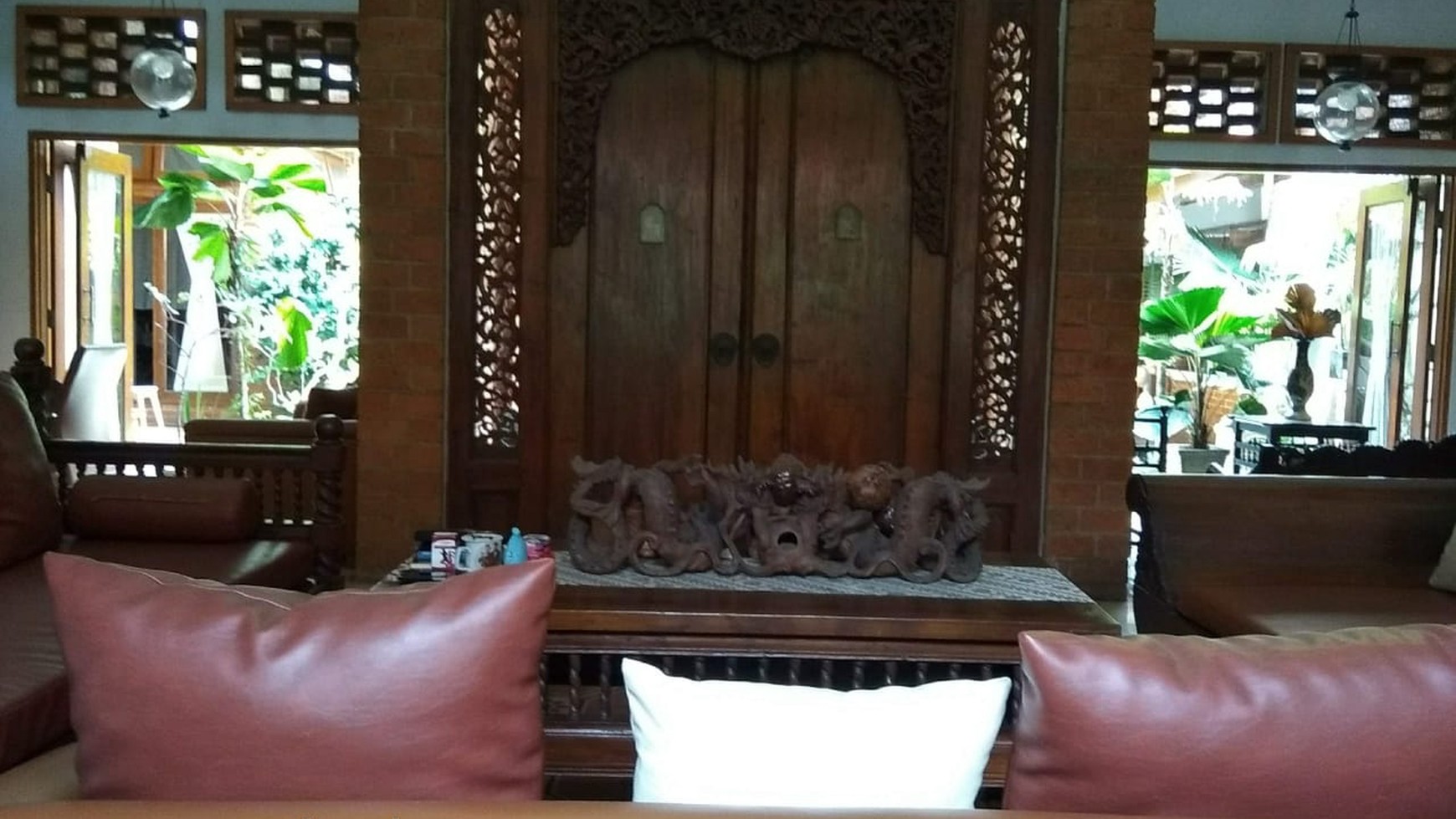 Rumah Bergaya Villa Dengan Suasana Jawa, Asri & Sejuk @Elang, Bintaro