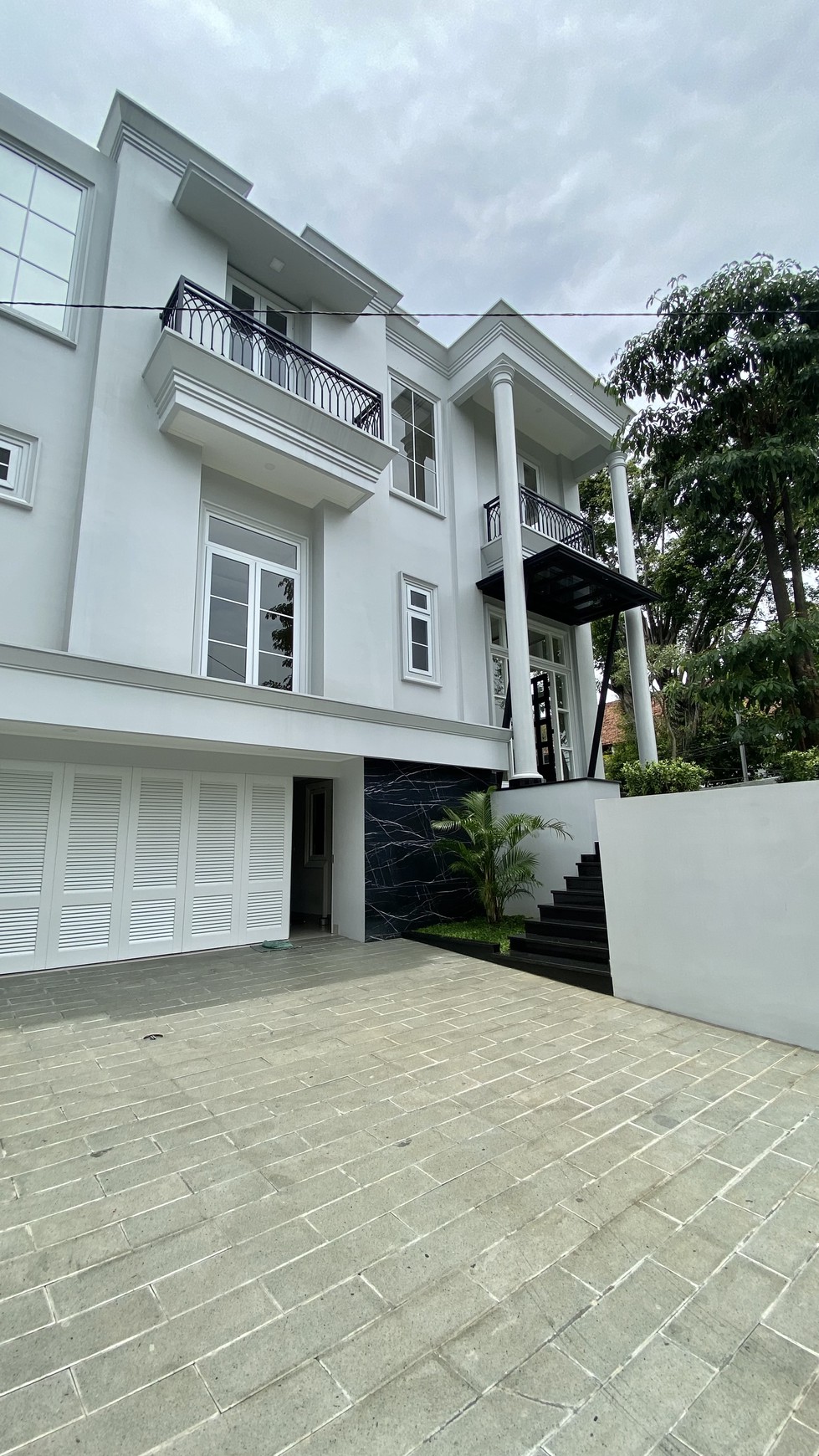 For Sale!! Brand New Modern Classic House at Brawijaya (Tanah Hoek). Kebayoran Baru - Jaksel