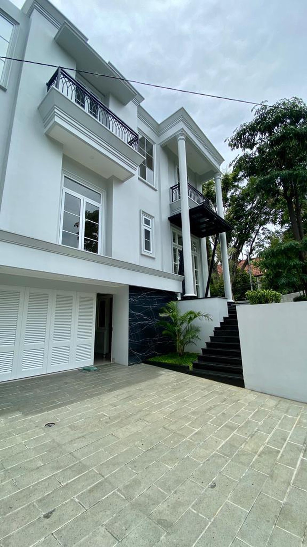 Brand New Modern House Brawijaya - Kebayoran Baru