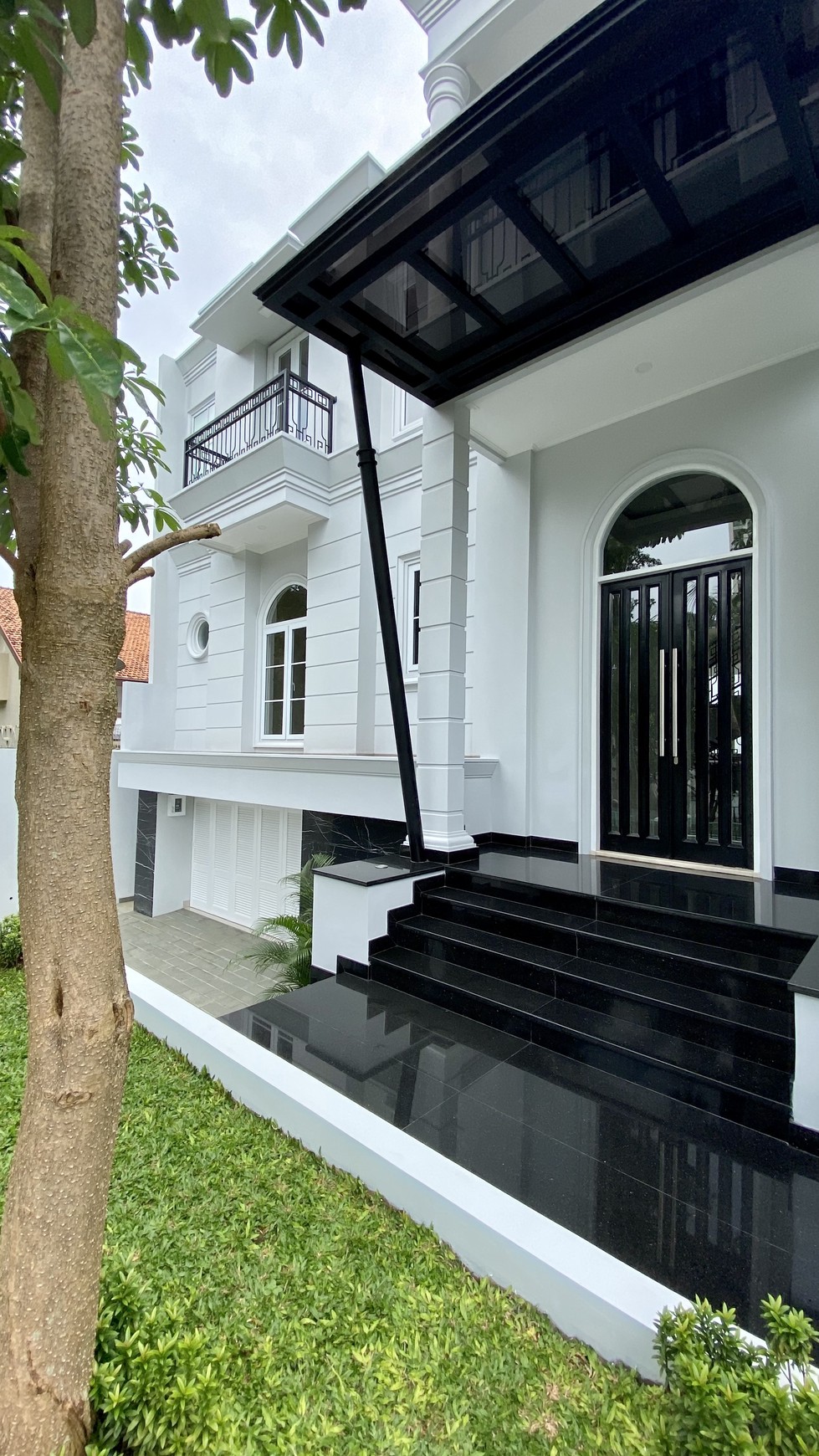 For Sale!! Brand New Modern  Classic House at Brawijaya. Kebayoran Baru - Jaksel