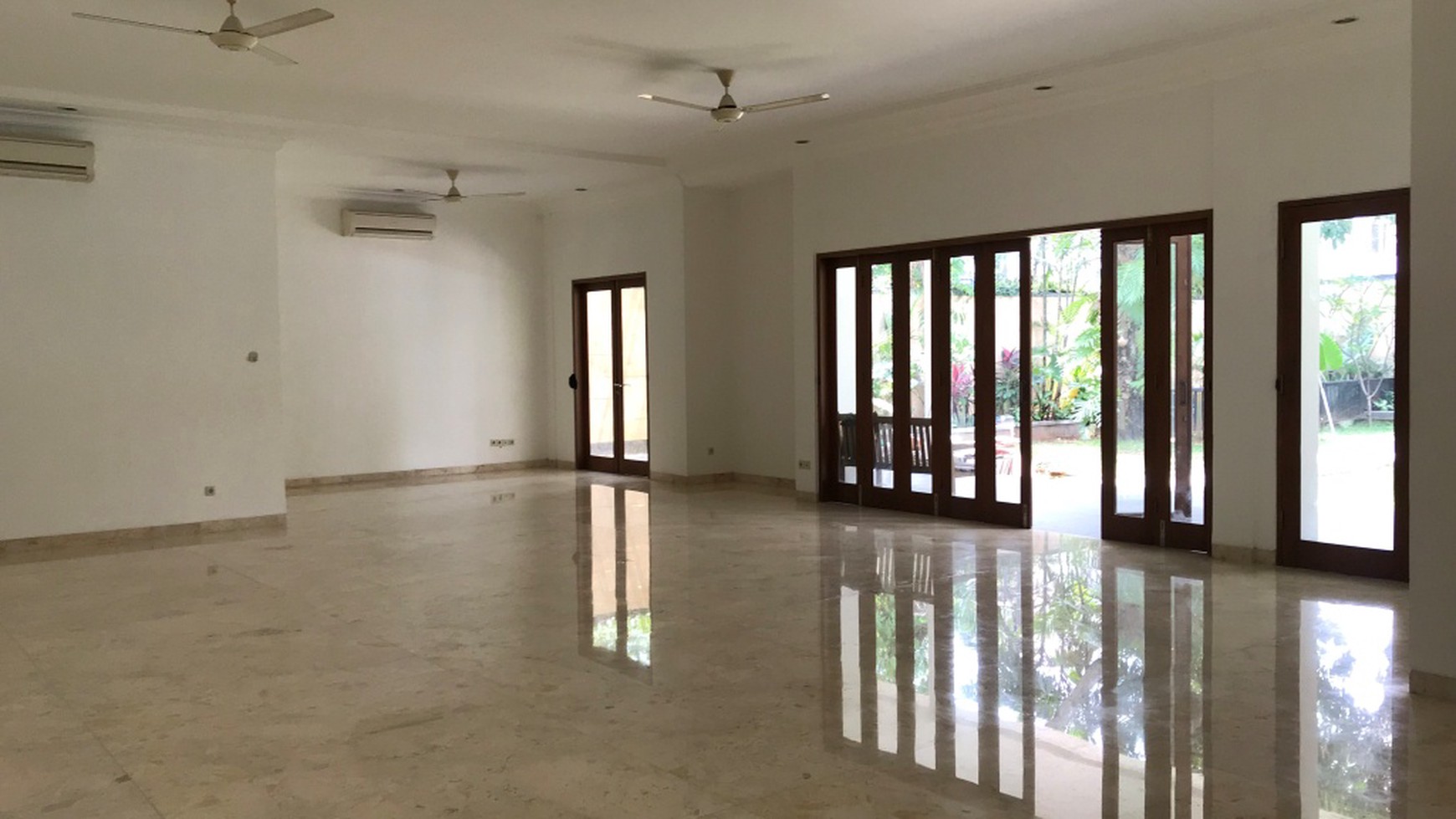 Big and Beautiful House For Rent, ampera, jakarta selatan