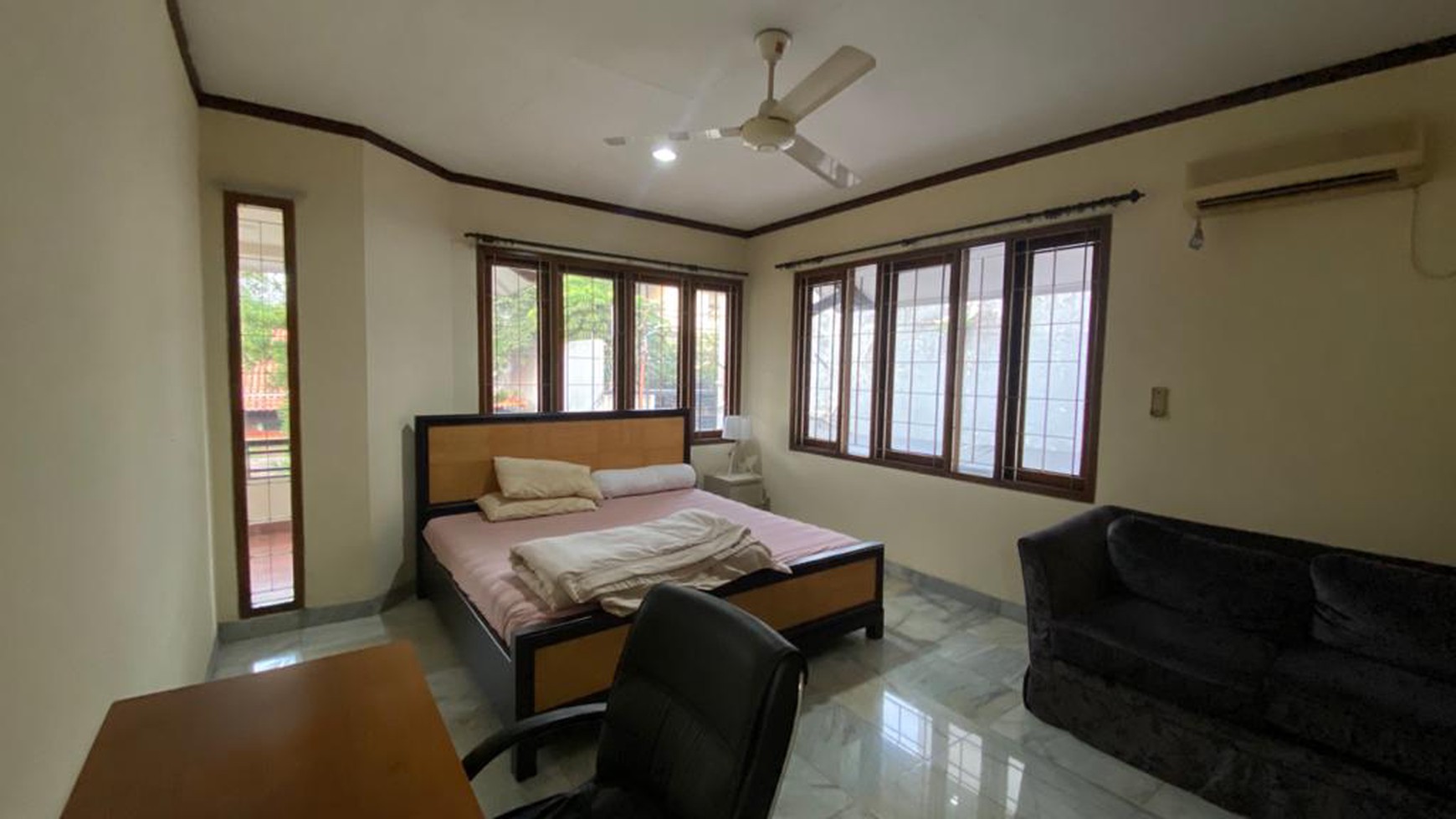 Beautiful house in kemang