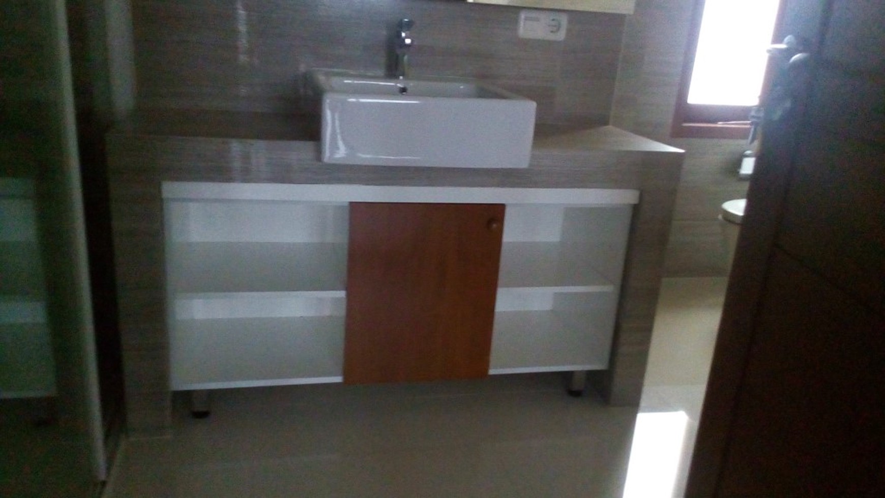 Beautiful House for rent in center of jakarta area