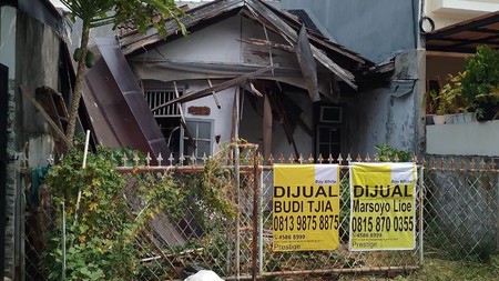 Rumah Tua hitung tanah saja di Gading Griya Lestari, Kelapa Gading