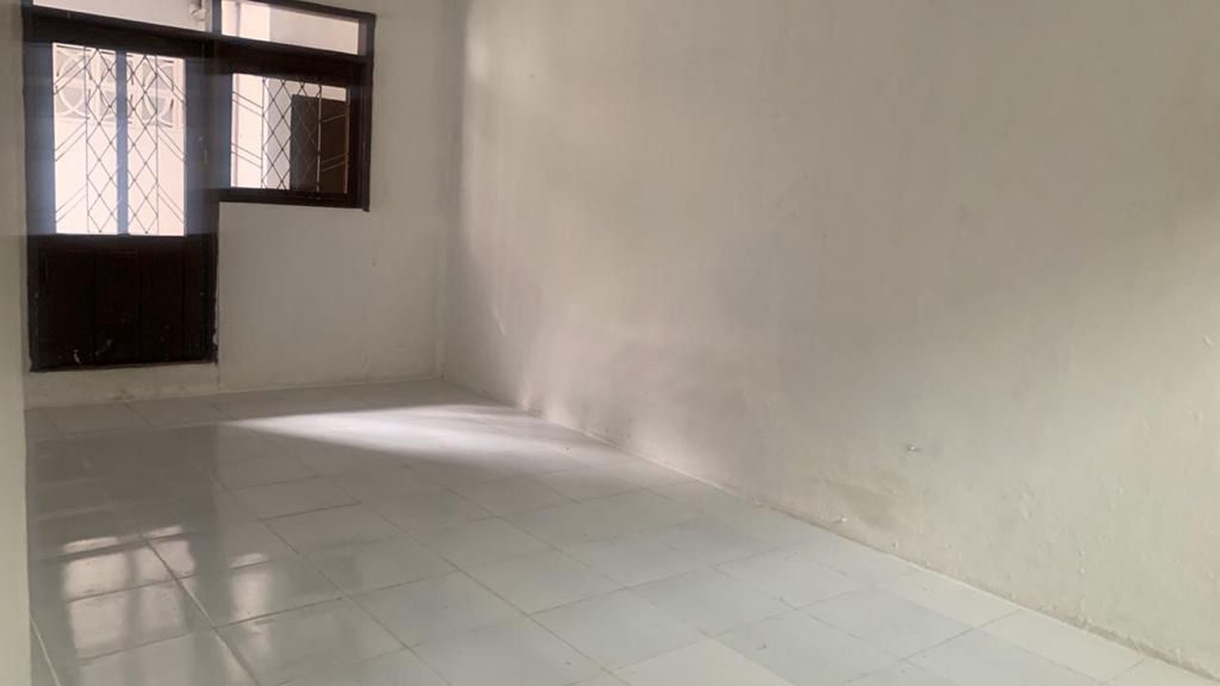 Rumah Cocok u Konveksi dll,Jl.Jembatan Lima Laksa, Luas 240m&#xb2;