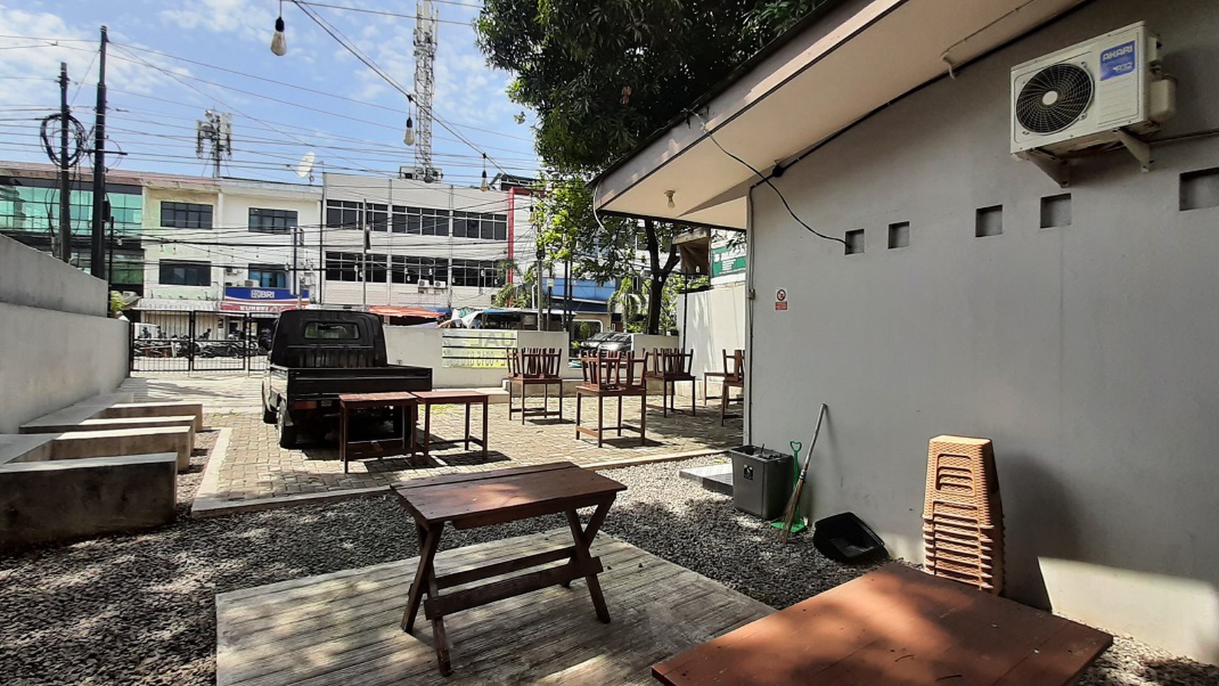 Lahan cocok untuk Kantor, Kos2an, Cafe, Resto, Hostel, Gudang di jalan Peta Barat Raya