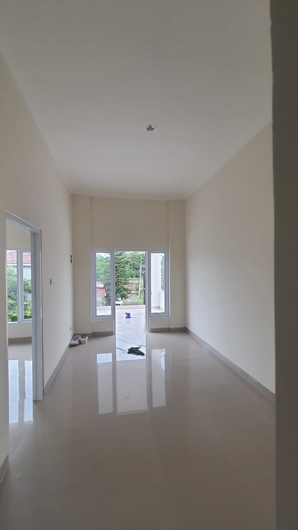 Rumah bagus, brand new 2 lantai di Graha Bintaro, dekat dg RS , Freshmart, tol baru, 