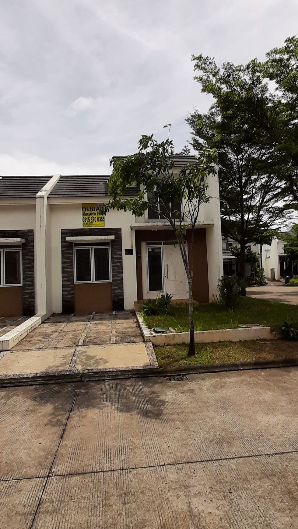 Rumah asri di Natura City Serpong Cluster Cattleya