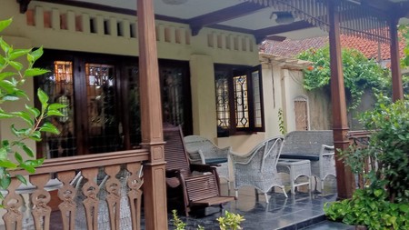 Rumah terawat, daerah MENTENG JAKARTA PUSAT ,