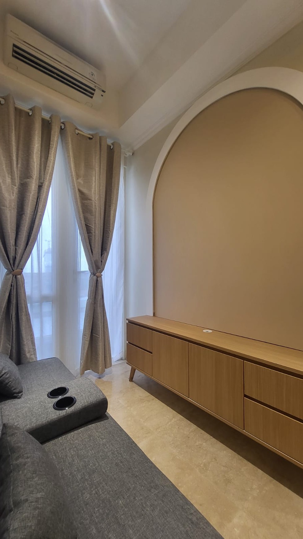 BRAND NEW APARTMENT MENTENG PARK, JAKARTA PUSAT