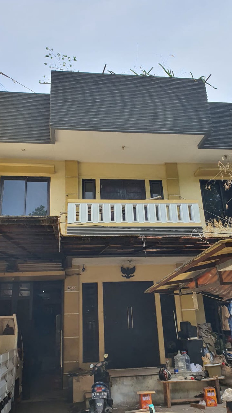 Rumah dan gudang di Kelapa Gading