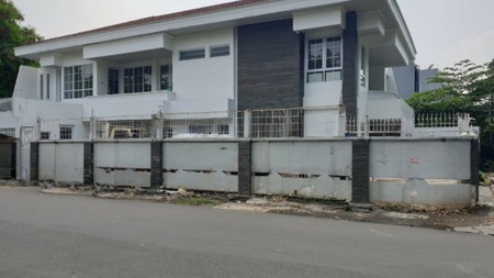 Rumah Type Hoek Gading Putih Raya, Kelapa Gading Luas Tanah 400m&#xb2; (20m&#xb2;x20m&#xb2;)