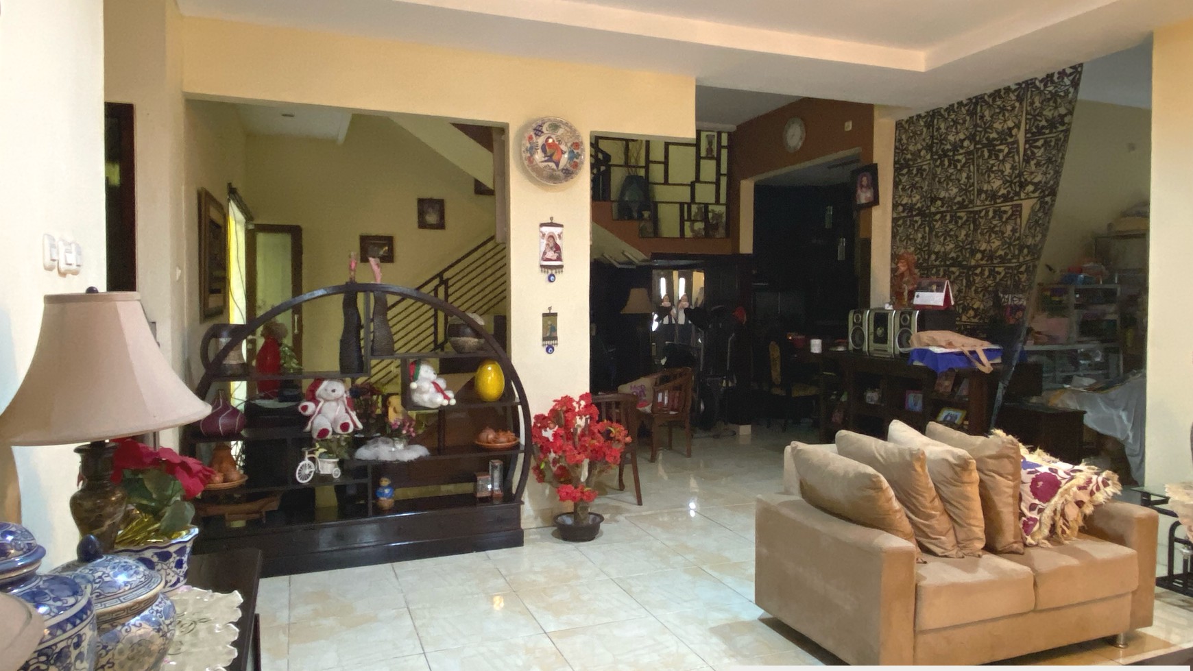 Rumah di The Address, Cibubur