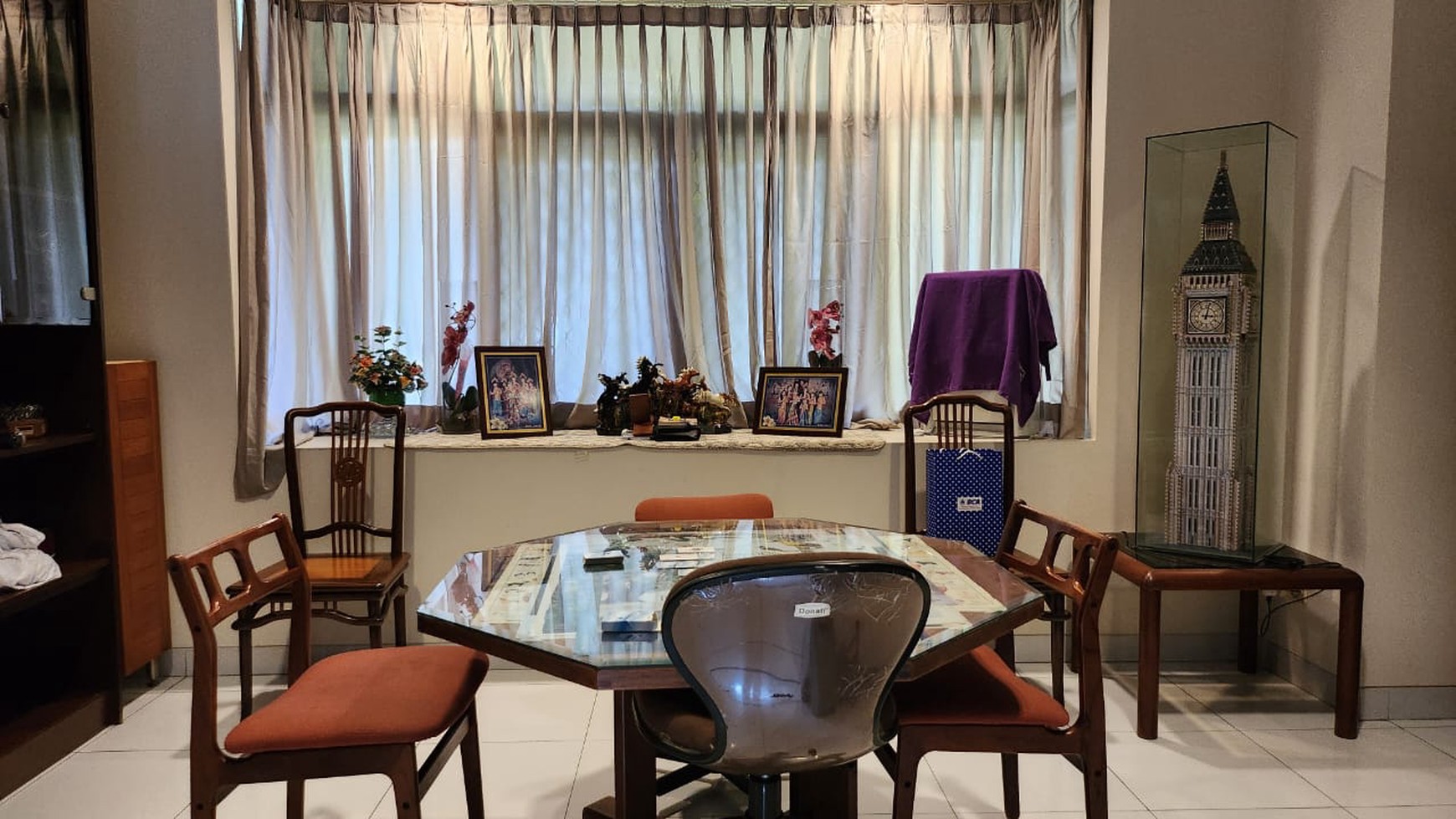 DIJUAL RUMAH MEWAH ASRI SEMI FURNISH
