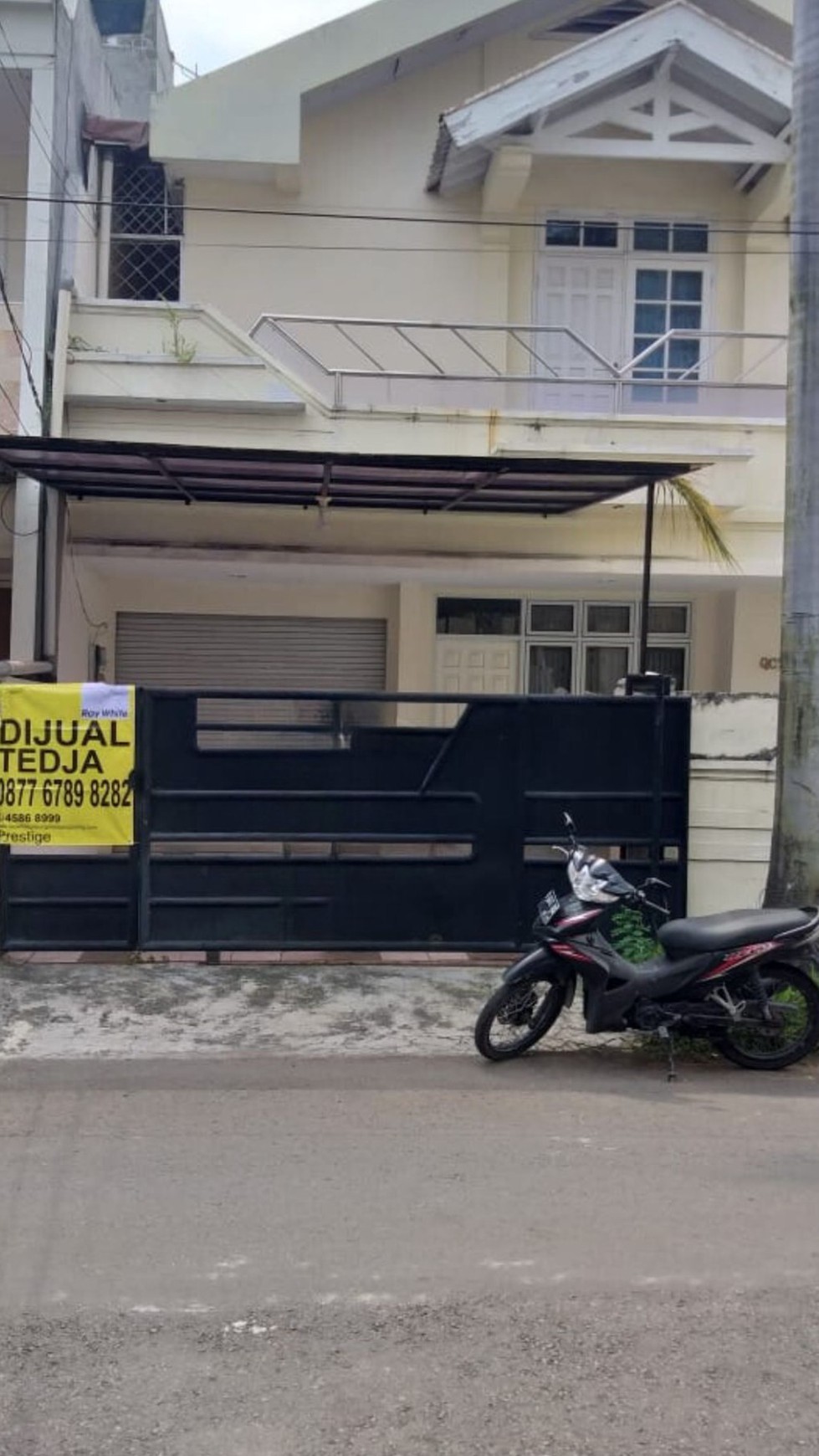 Rumah 2 lantai di Kelapa Gading 