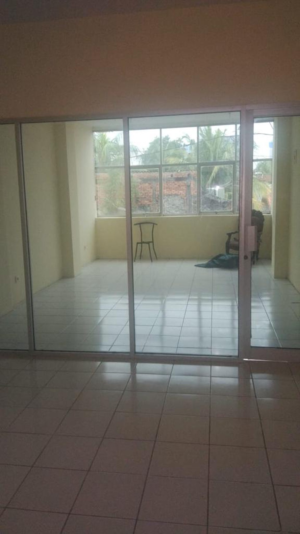 Cocok untuk Kantor, Gudang , 2 Unit Ruko di area Petamburan, Tanah Abang, Jakarta Pusat 