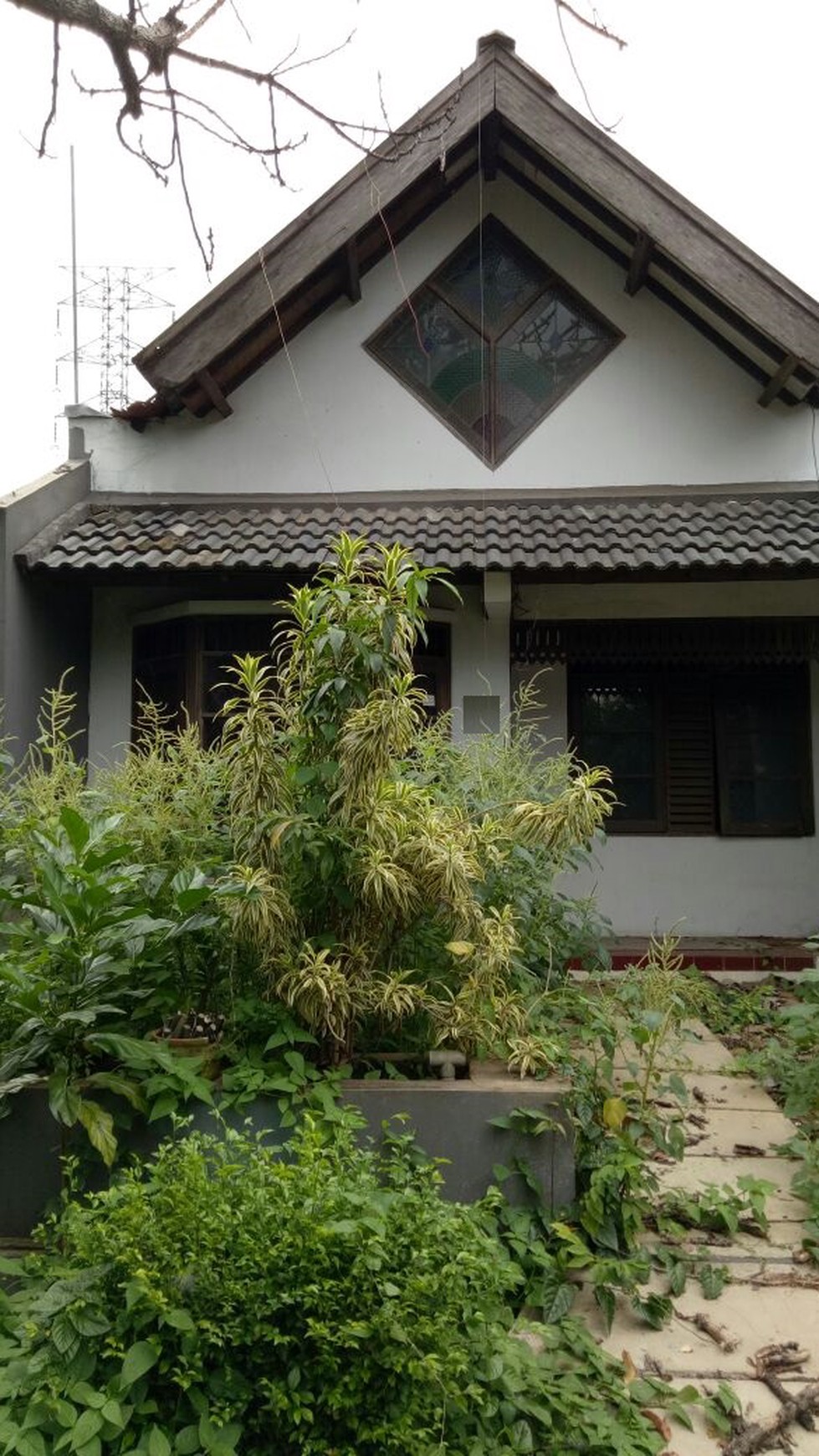 Rumah Standar Diarea Bintaro Jaya Sektor 4 Dekat Stasiun Comutter & Akses Tol