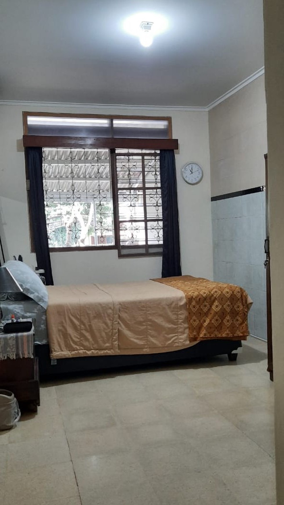 Rumah dekat dg jl. S Parman (Slipi), Kemanggisann.....