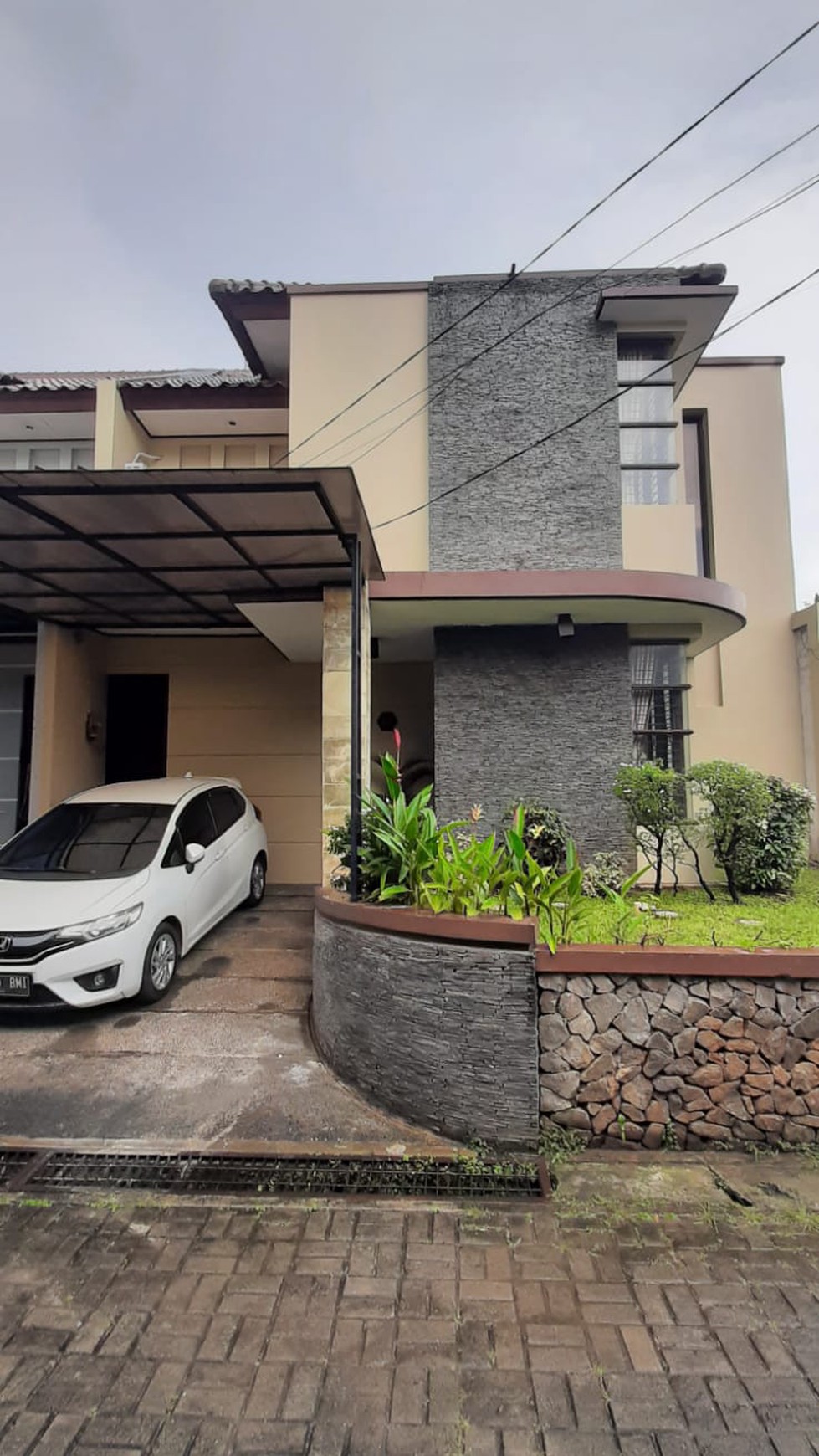 Rumah Keren Area Bintaro Jaya Sektor 5 Dekat Kampus STAN & Pusat Kuliner