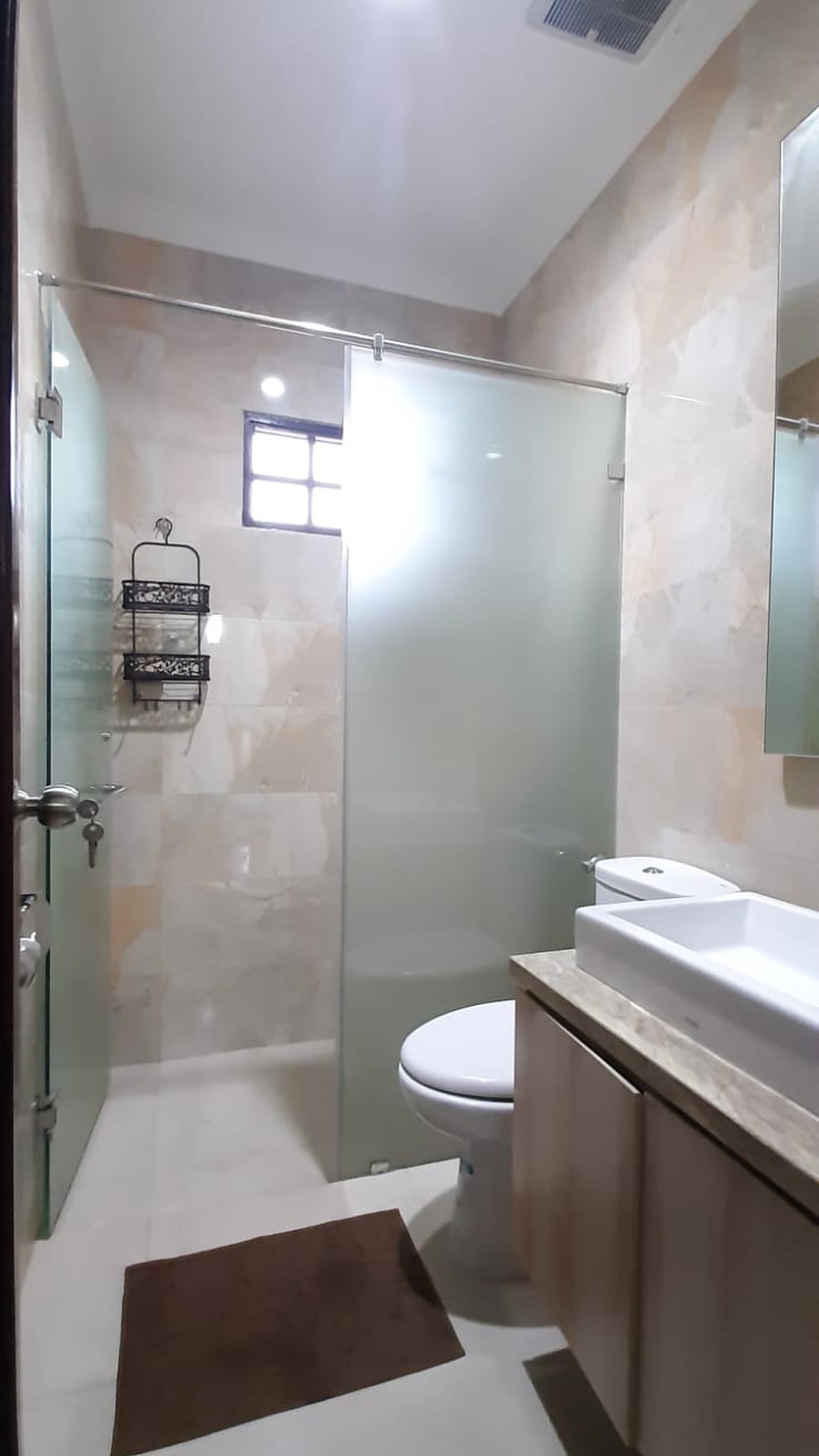 Rumah Keren Area Bintaro Jaya Sektor 5 Dekat Kampus STAN & Pusat Kuliner