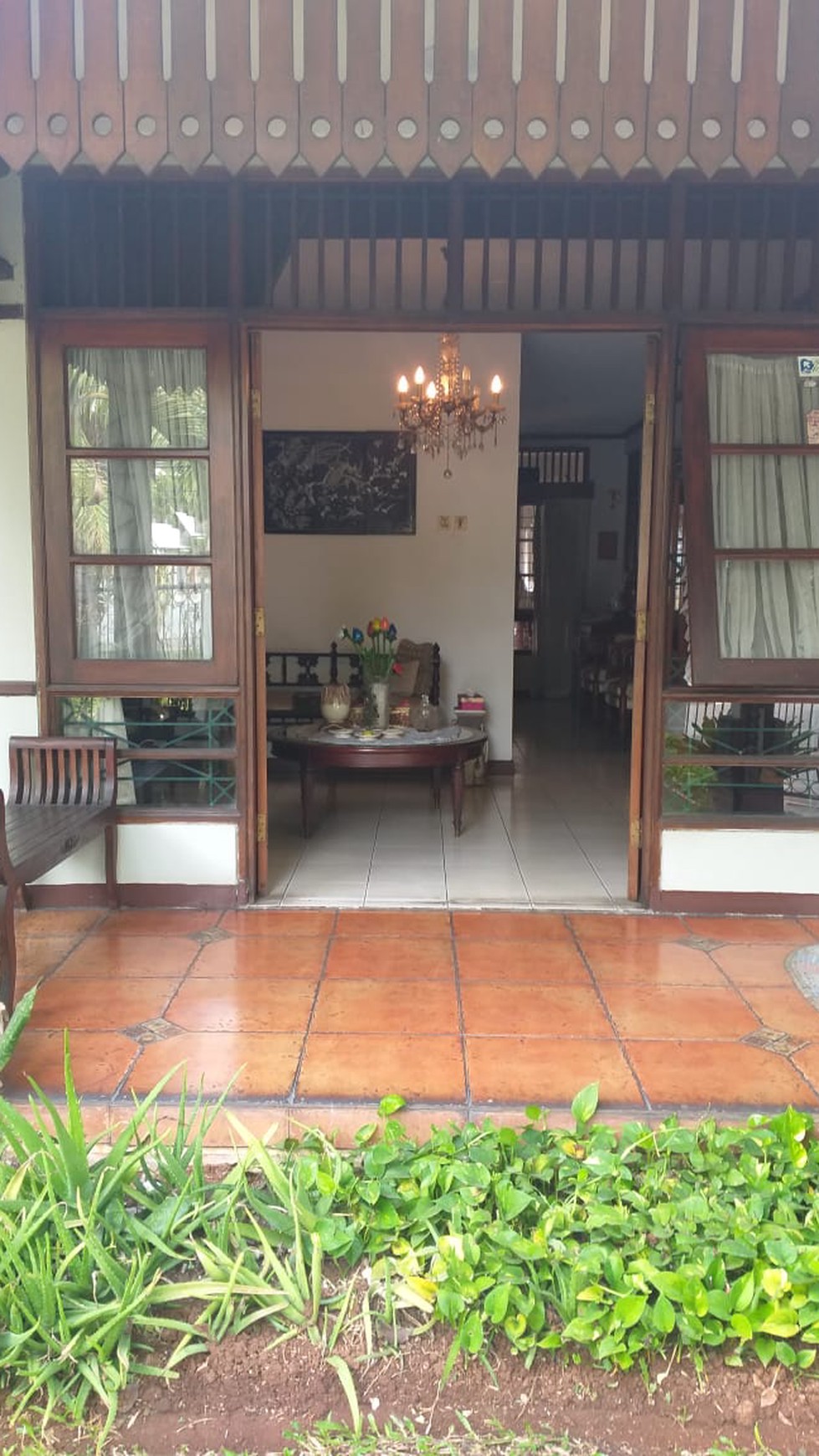 Rumah Luas Asri Diarea Bintaro Jaya Sektor 3 Dekat Akses Toll & Stasiun Comuter