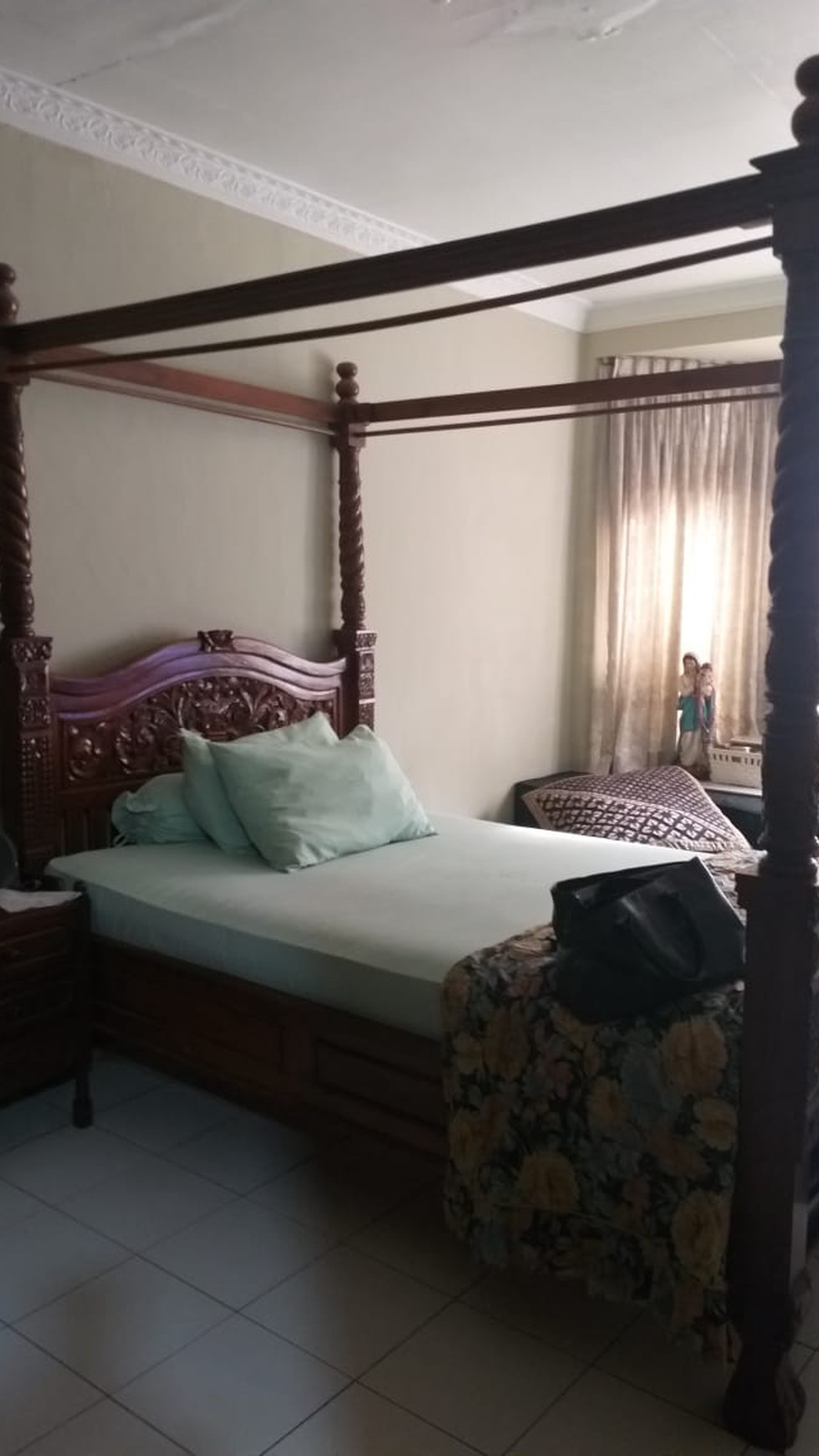 Rumah Luas Asri Diarea Bintaro Jaya Sektor 3 Dekat Akses Toll & Stasiun Comuter