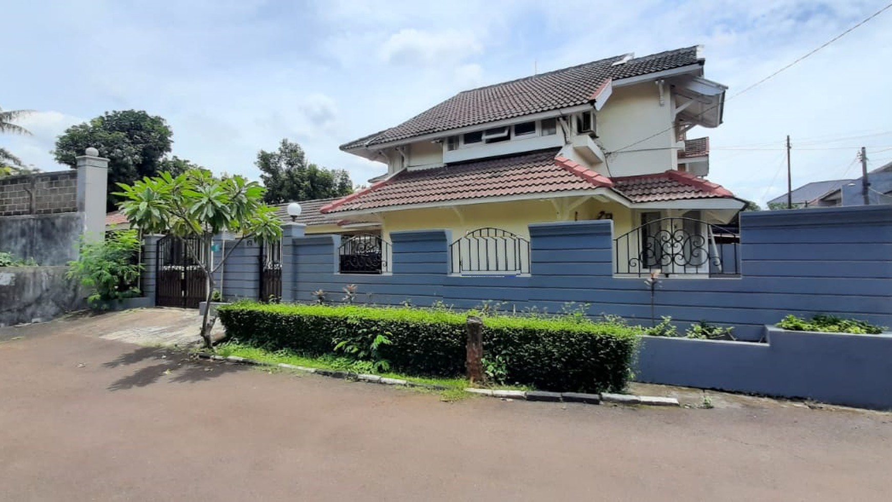 Rumah Luas Diarea Bintaro Jaya Sektor 2 Near Pas-Mod & Gate Tol 