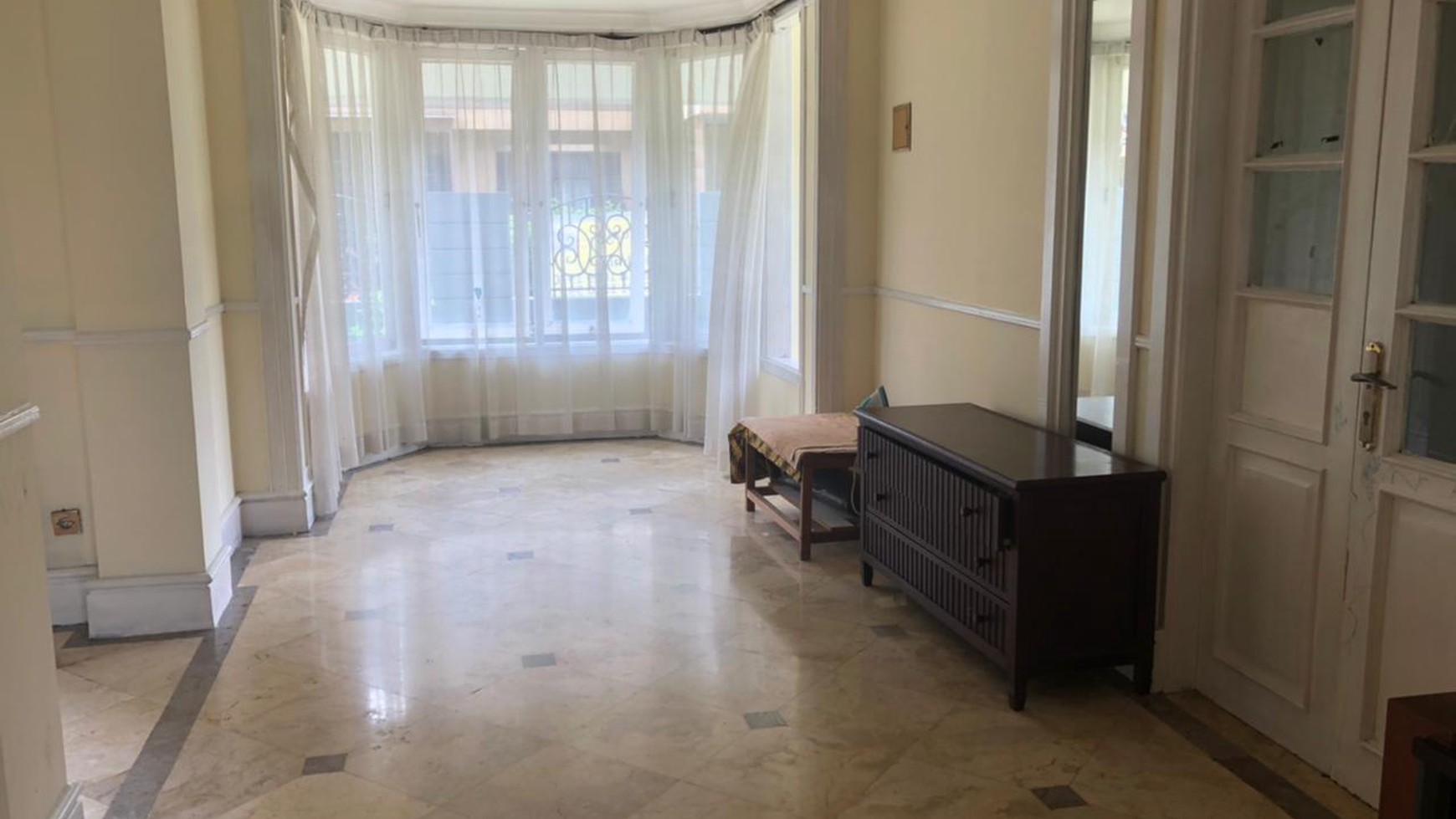 Rumah Luas Diarea Bintaro Jaya Sektor 2 Near Pas-Mod & Gate Tol 