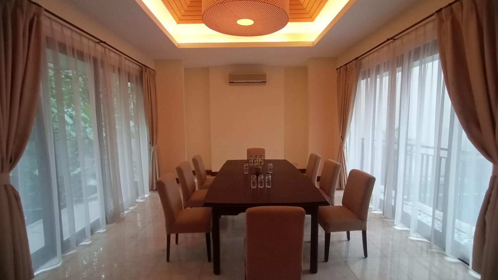 Townhouse for rent at Kemang