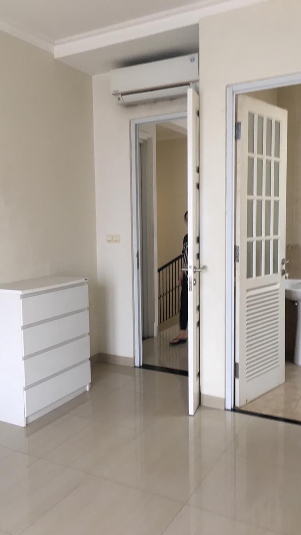 FOR RENT BEAUTIFUL AND MODERN HOUSE AT AMPERA