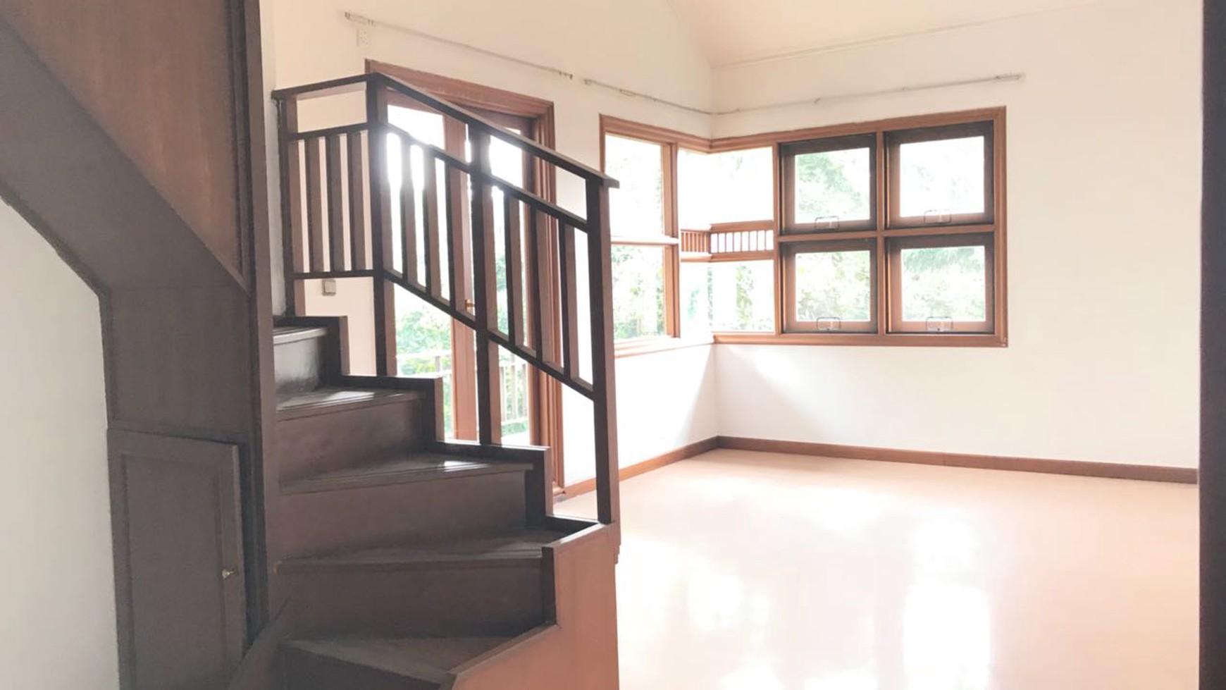 Big House For Rent in Ampera