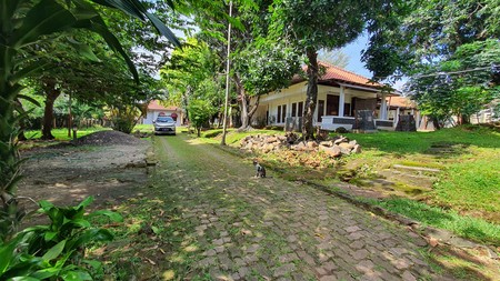 RUMAH DIJUAL DI LOKASI STRATEGIS