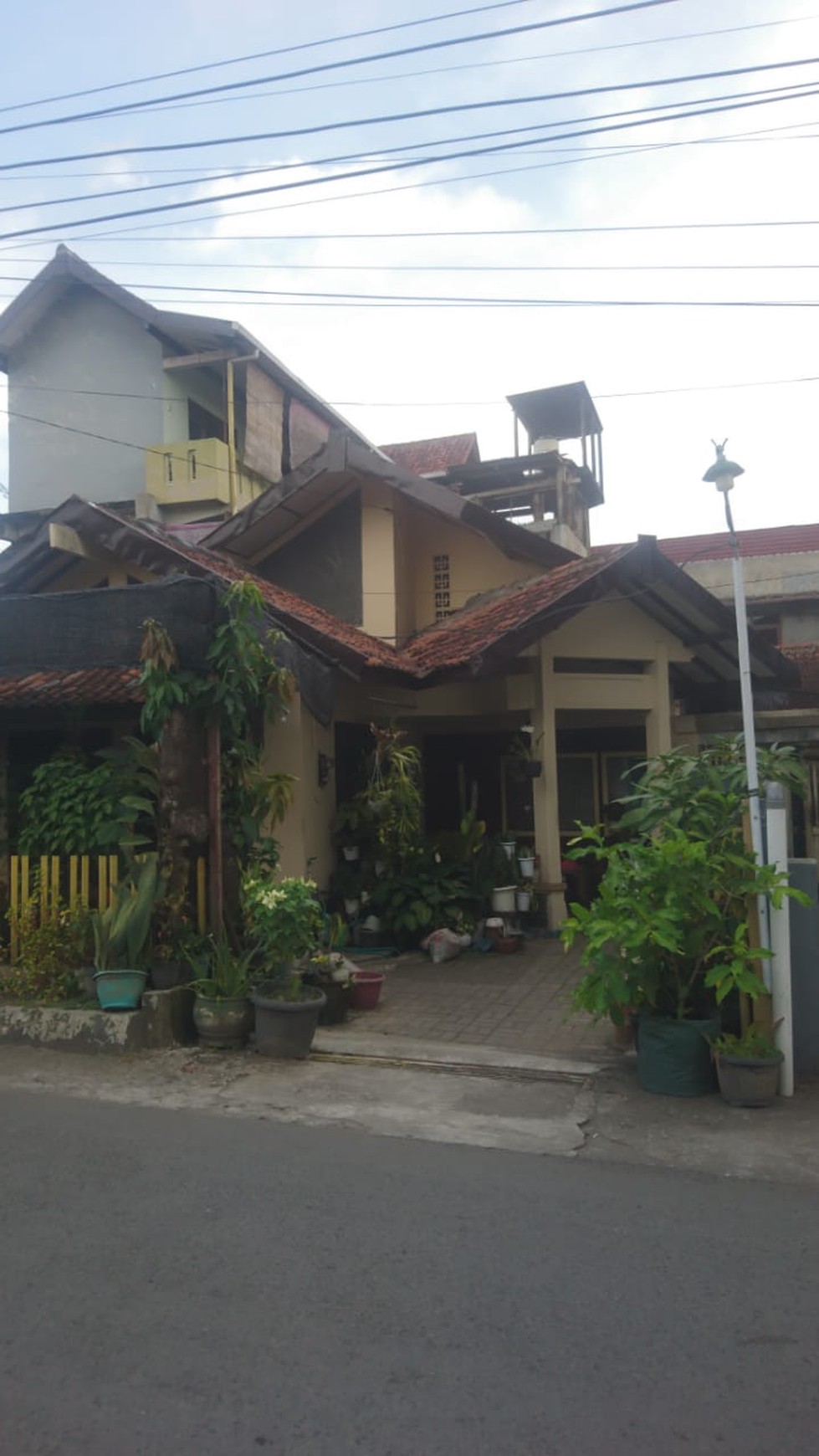 Rumah dan Kost Di Belakang Hotel Grand Ambarukmo Sleman