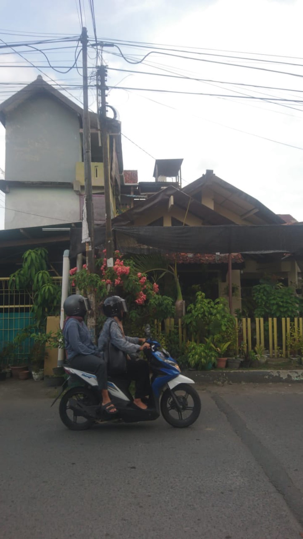 Rumah dan Kost Di Belakang Hotel Grand Ambarukmo Sleman