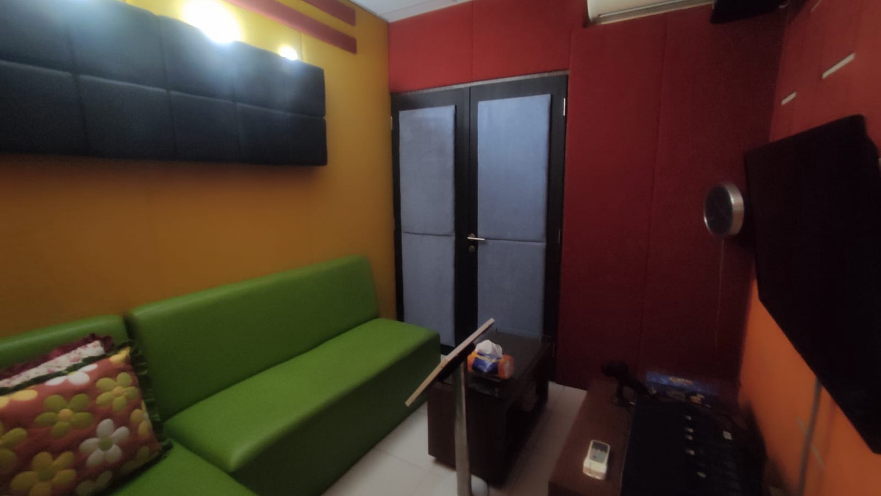 Rumah minimalis dalam cluster di bintaro sektor 9