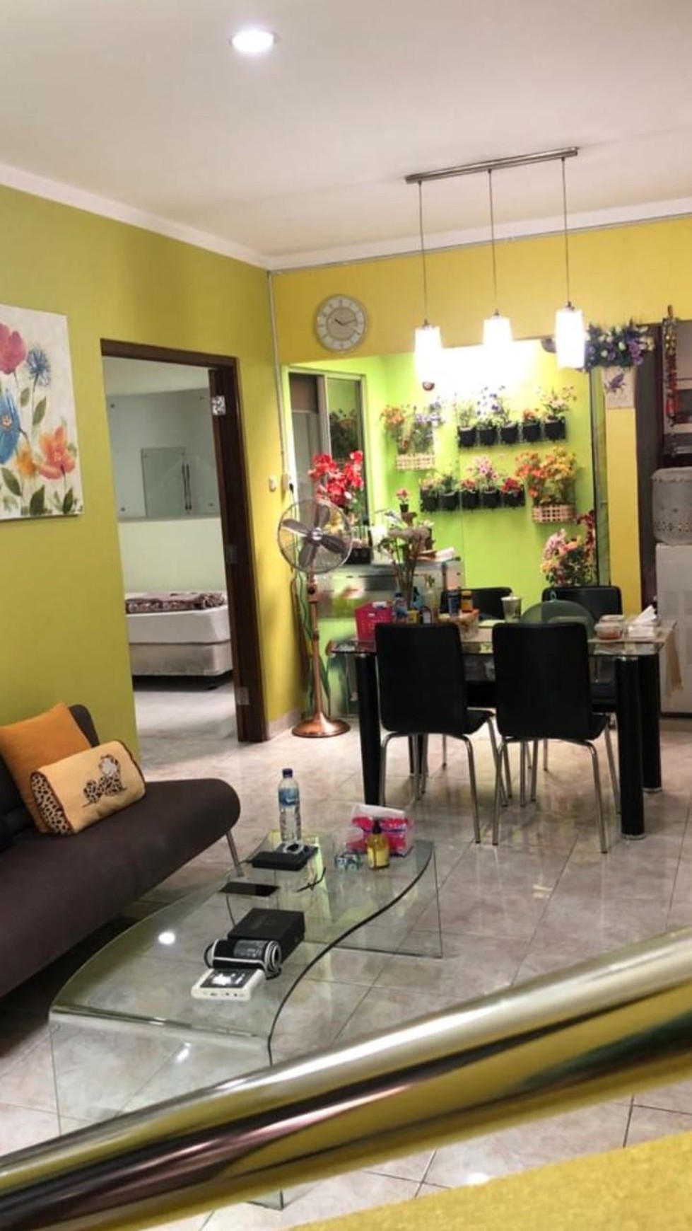 Rumah minimalis dalam cluster di bintaro sektor 9