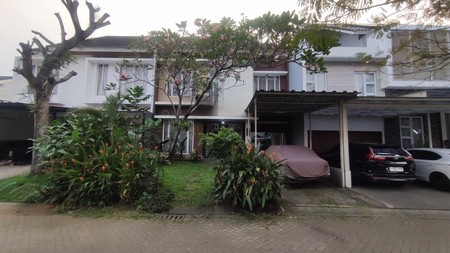 Rumah rapih, siap huni dalam cluster di Bintaro