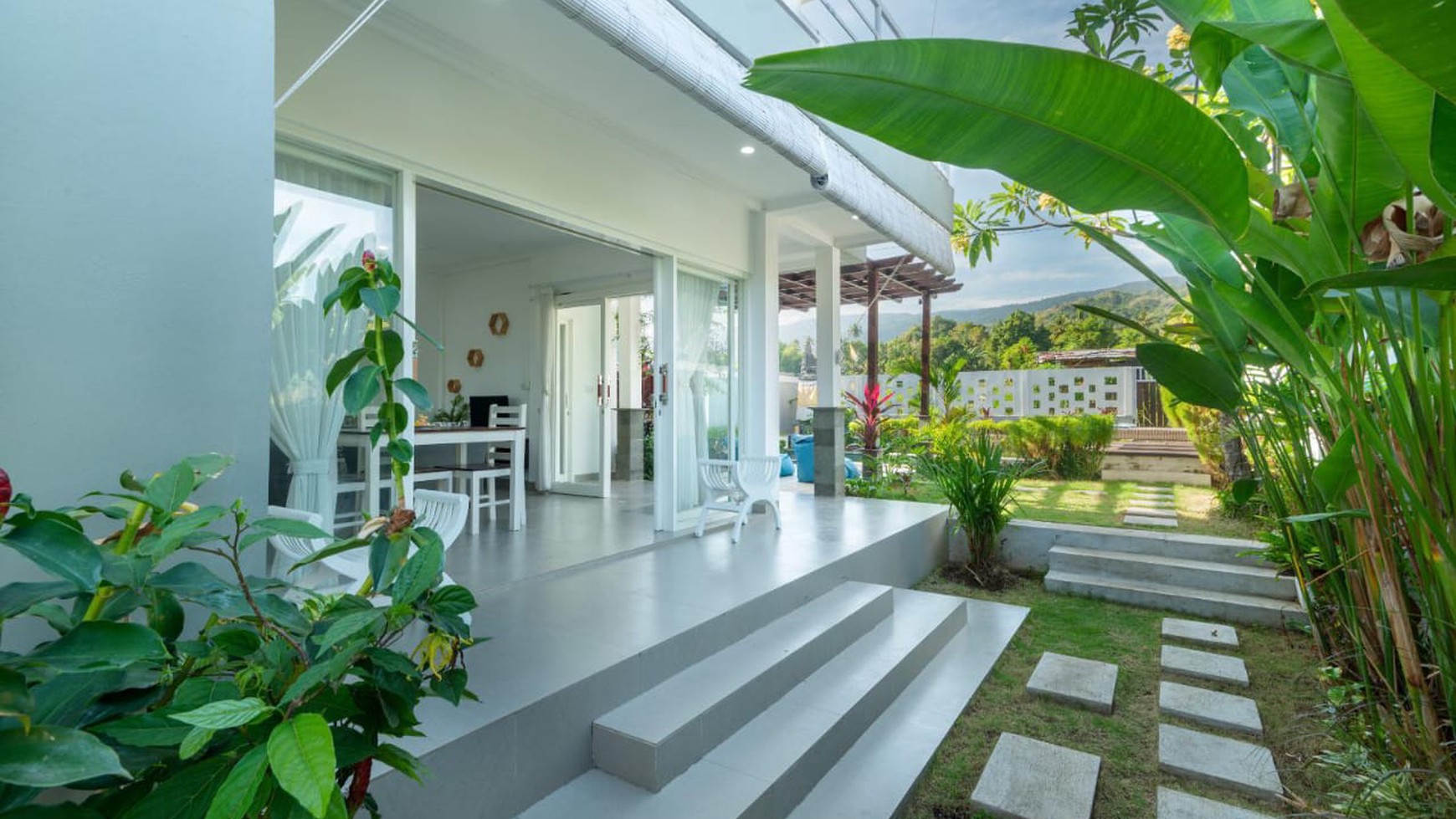 Modern villa with rice Field view for sale