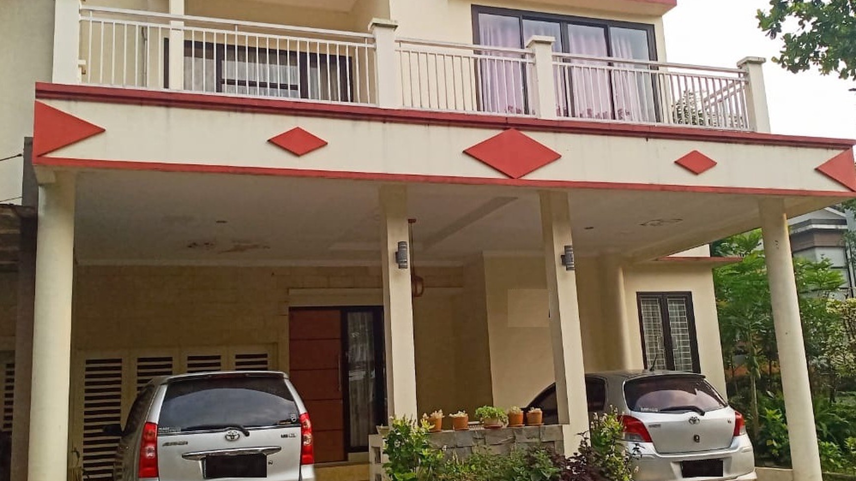 Rumah Luas Diarea Cluster Discovery, Akses Toll Bintaro Jaya 9