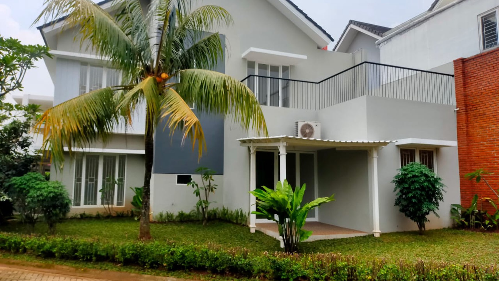 Hunian Keren Diarea Cluster Emerald Bintaro Jaya 9, Akses Toll Parigi-JOR