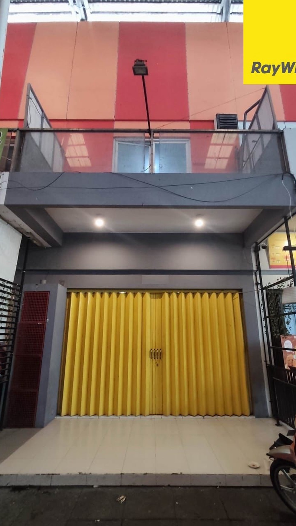 Dijual Ruko 2 lantai Strategis di G Walk Galeria Citraland Surabaya