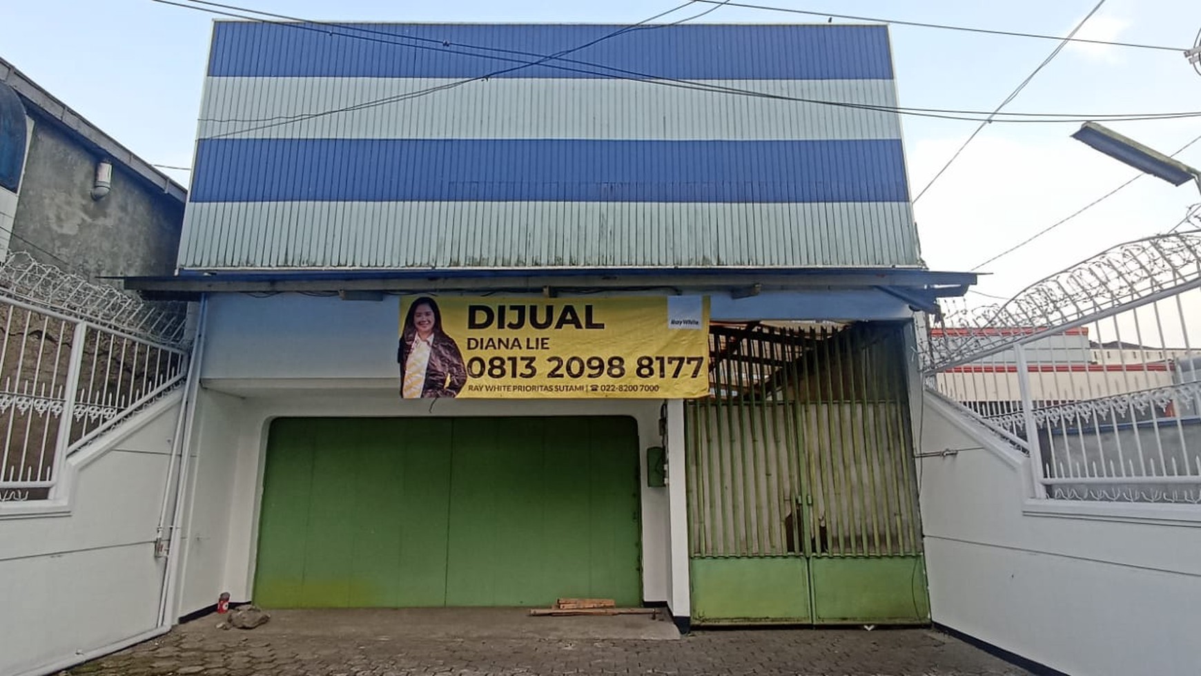 Rumah Mainroad Asri di jl Tangkuban Perahu, Lembang