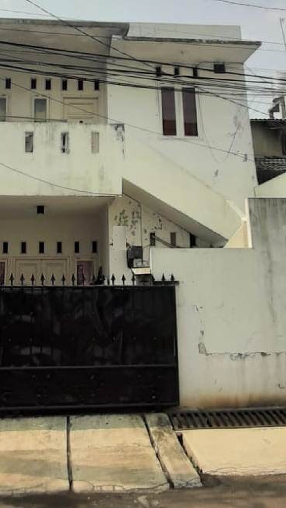 Rumah Asri Diarea Puri Bintaro Hijau, 2Lantai(Bisa Buat Kost) Nempel Bintaro Jaya 