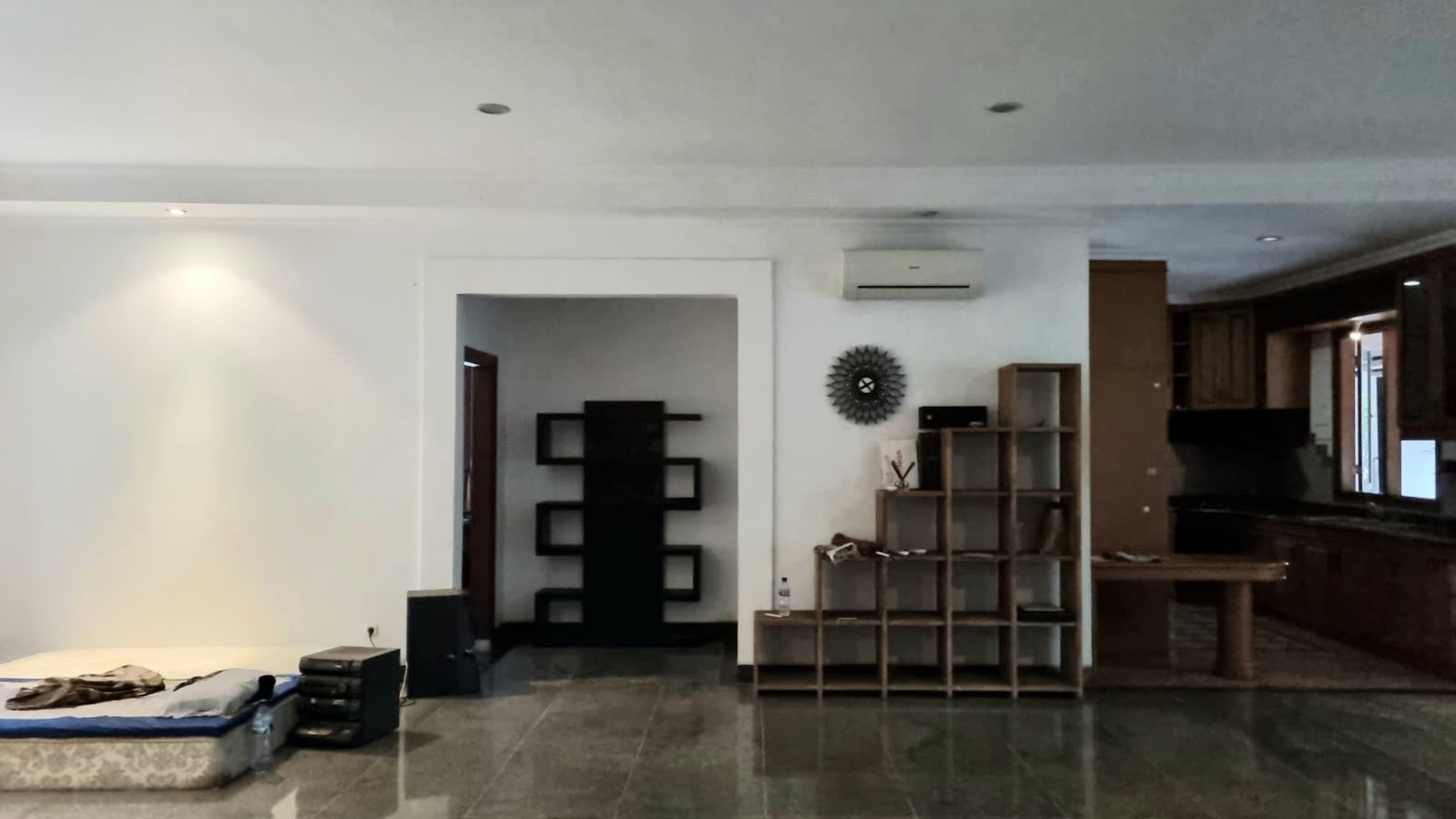 Rumah Bagus Siap Huni dan Asri di Jalan Siaga Raya, Pejaten, Jakarta Selatan 