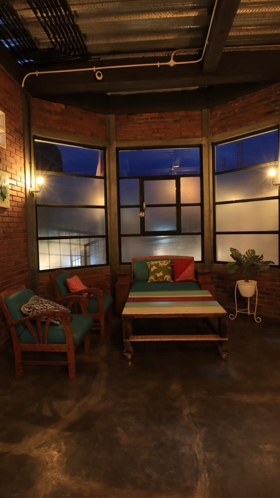 Homestay Tematik & Cafe di Bakungan Raya - Sleman