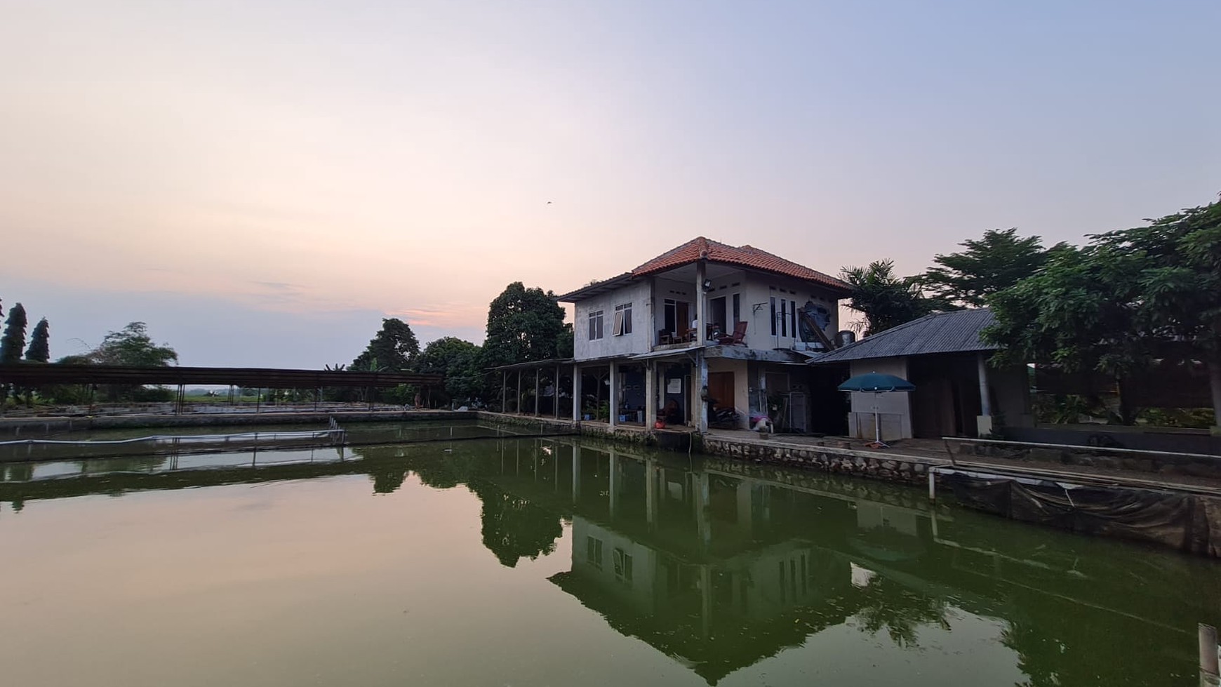 Tanah Pemancingan dan Resort Gathering, Cikampek, Karawang, Jawa Barat  Seluas 5.646 meter